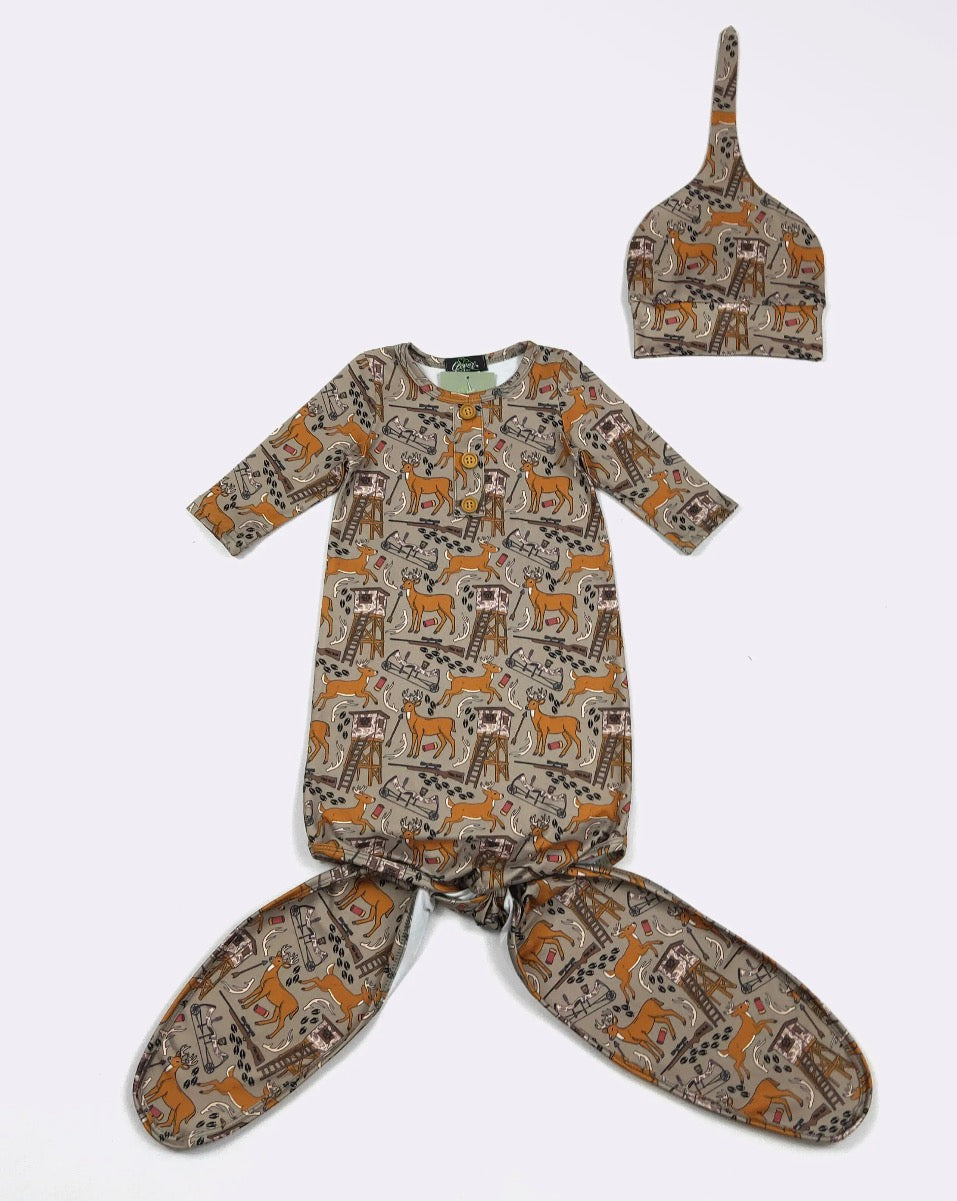 Hunter’s Post Knotted Gown & Hat boy