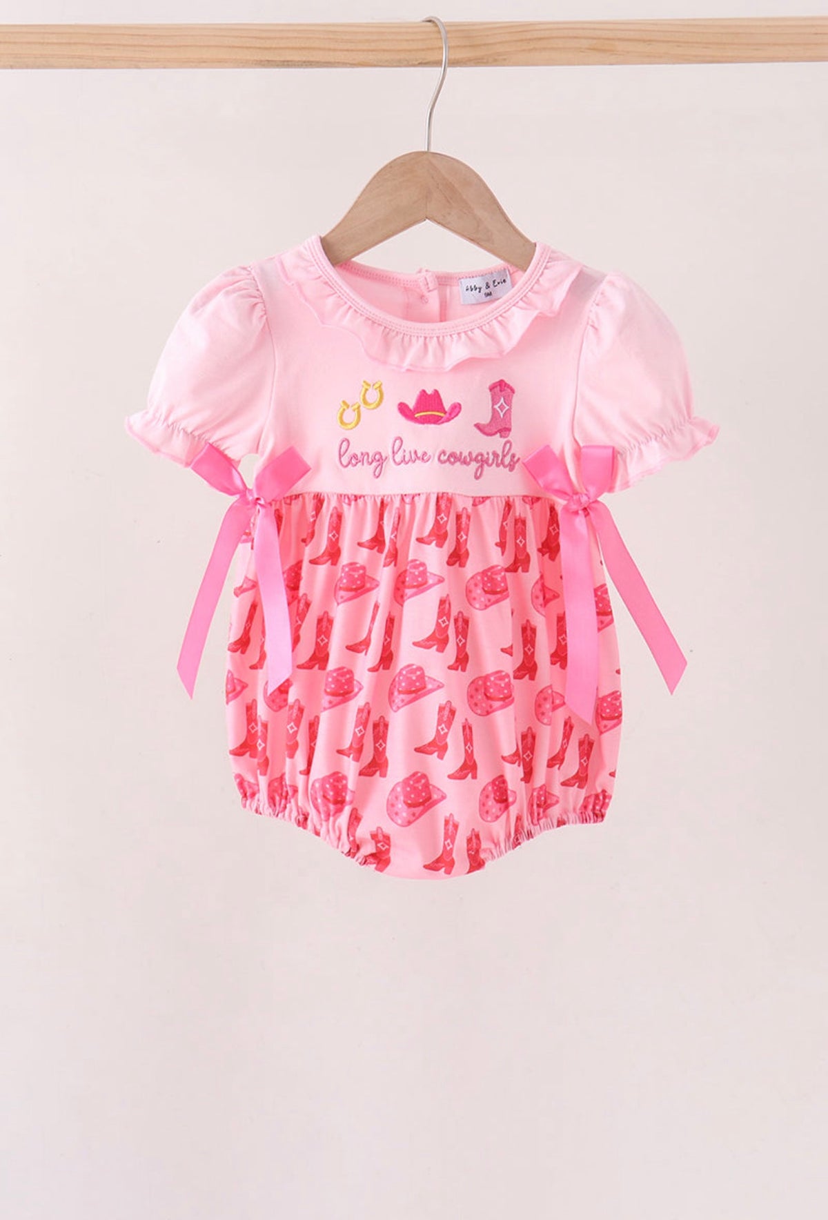 Pink cowgirl, boots, embroidery bubble Girl￼