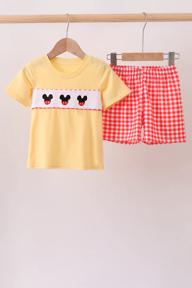 Boy's yellow mouse character embroidered shorts set